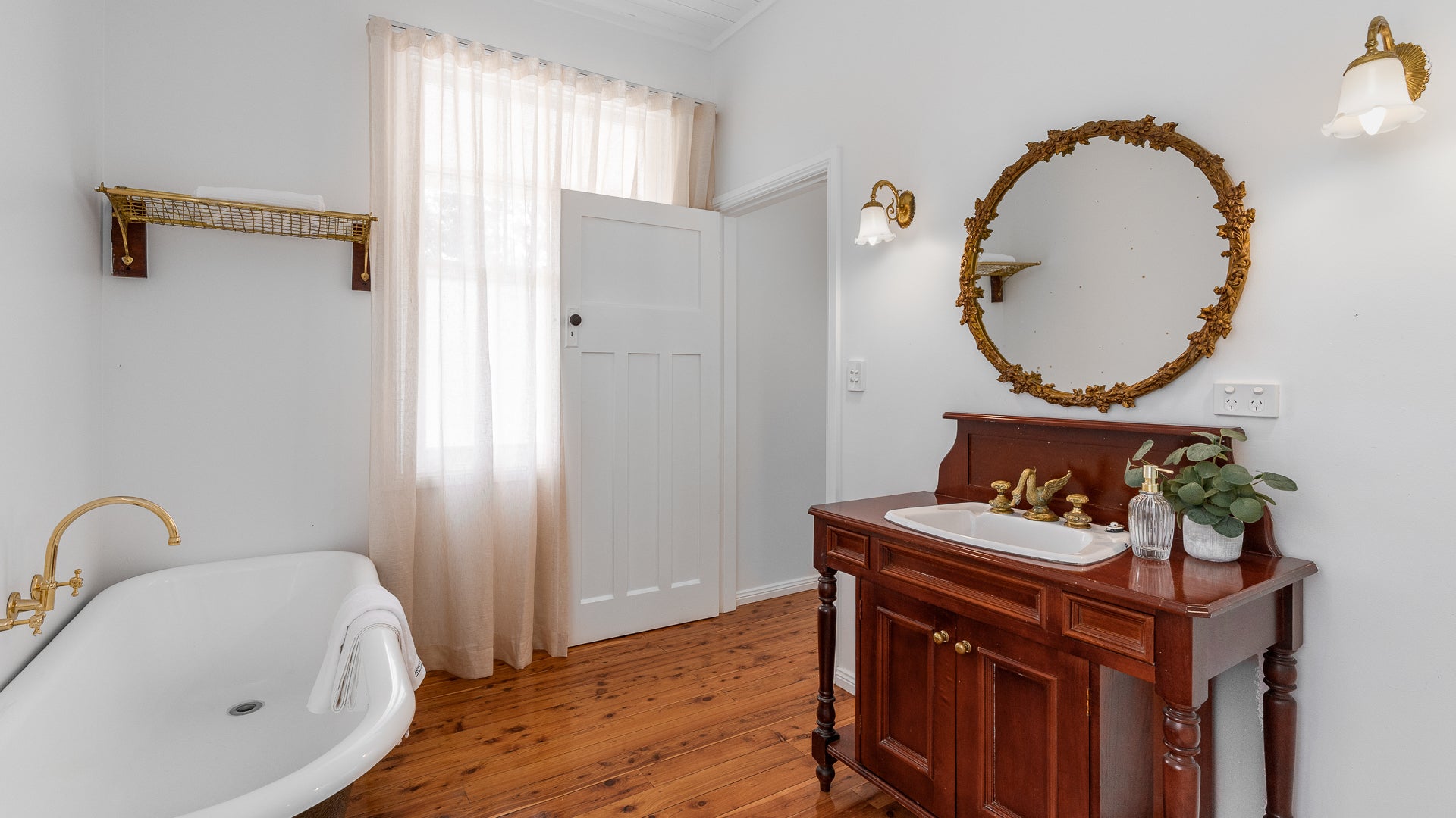 Studio Cottage